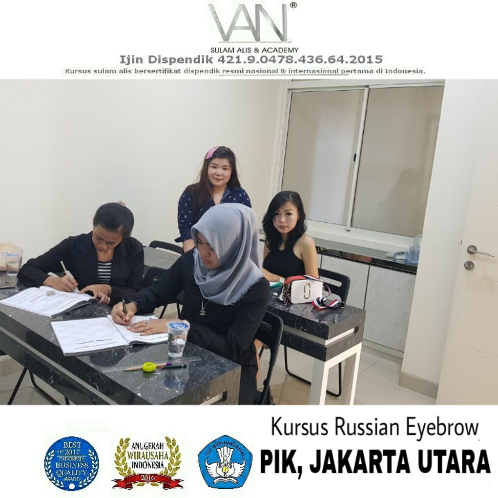 Kursus Russian Eyebrow di Pik Jakarta Utara 25 Agustus 2017