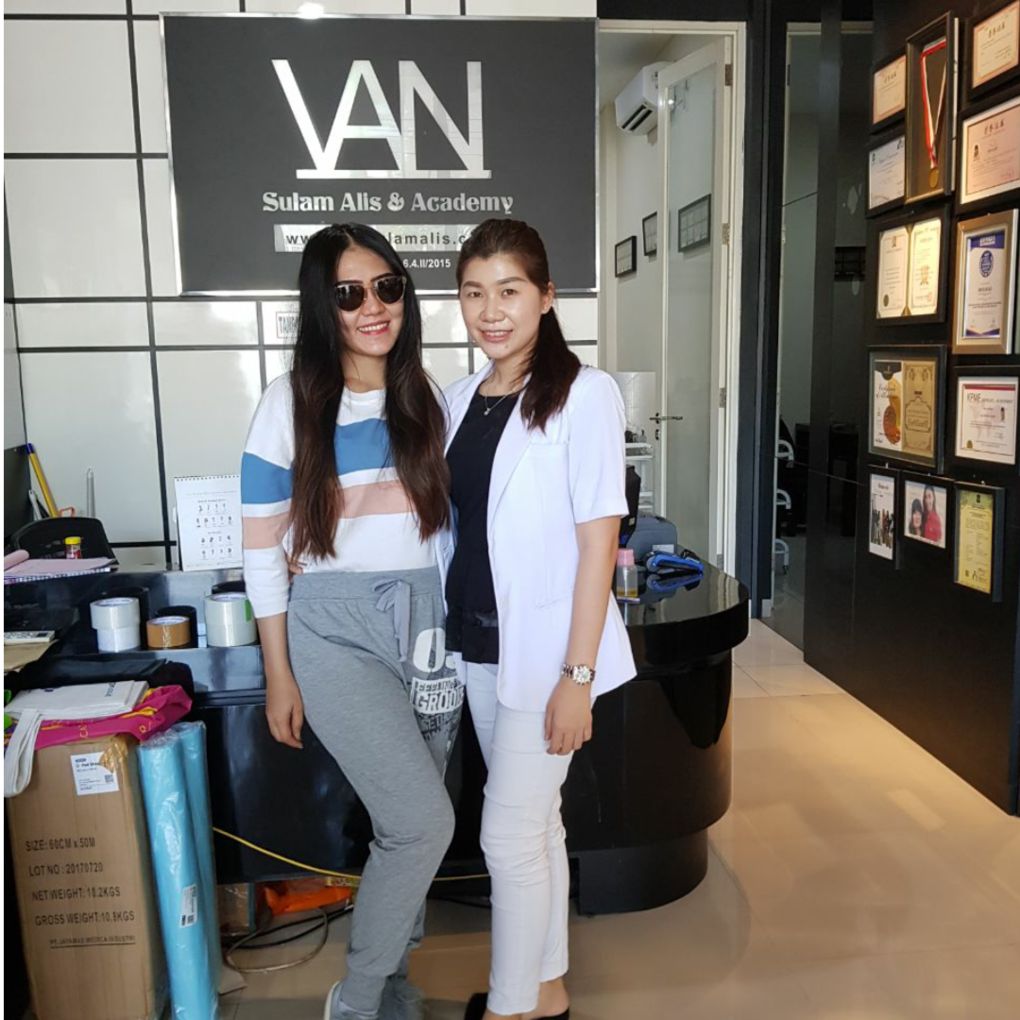 Sulam Lipatan Mata Artis Via Vallen